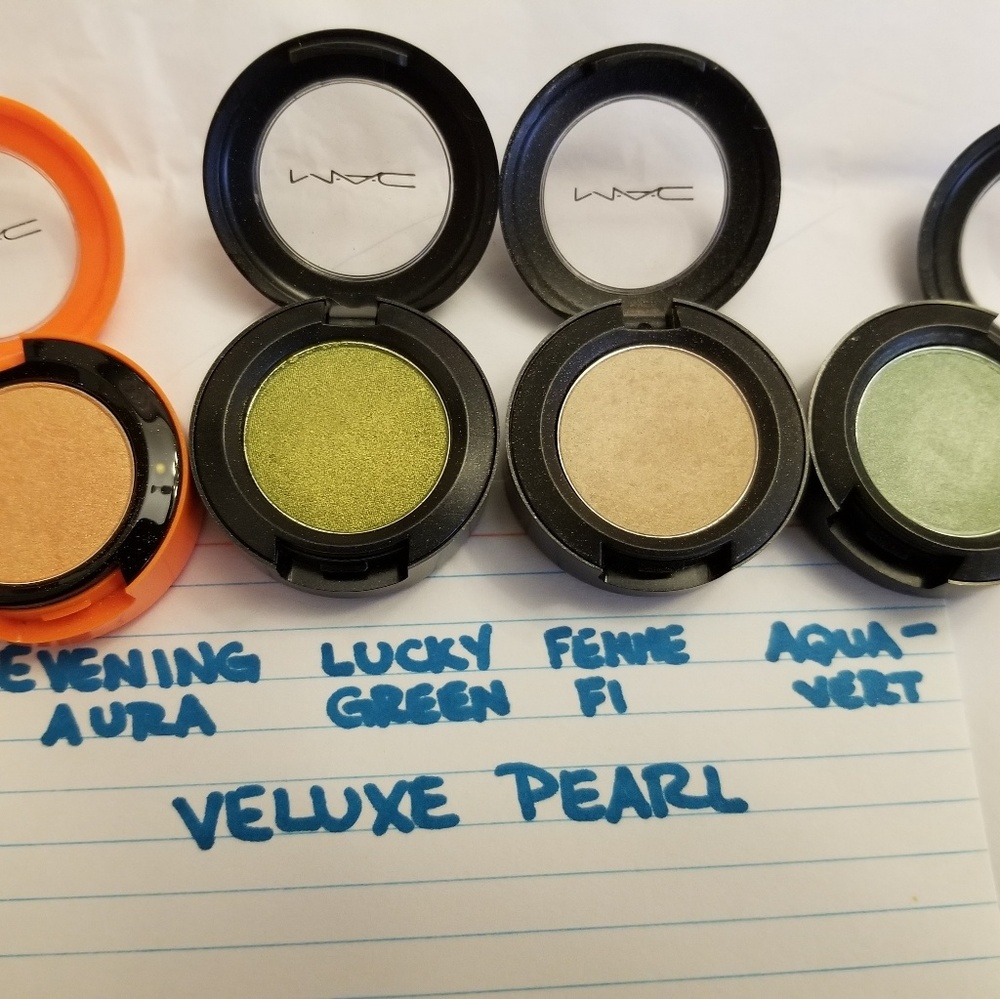 MAC Eyeshadow - Picture 3 of 7